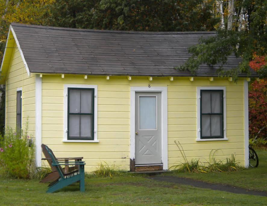 Katahdin Cabins Hotel Millinocket Kültér fotó