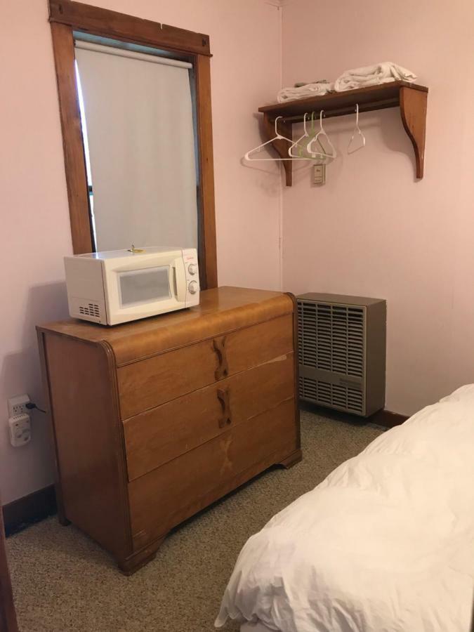 Katahdin Cabins Hotel Millinocket Kültér fotó